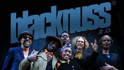 Blacknuss 2.0 Bild på Blacknuss