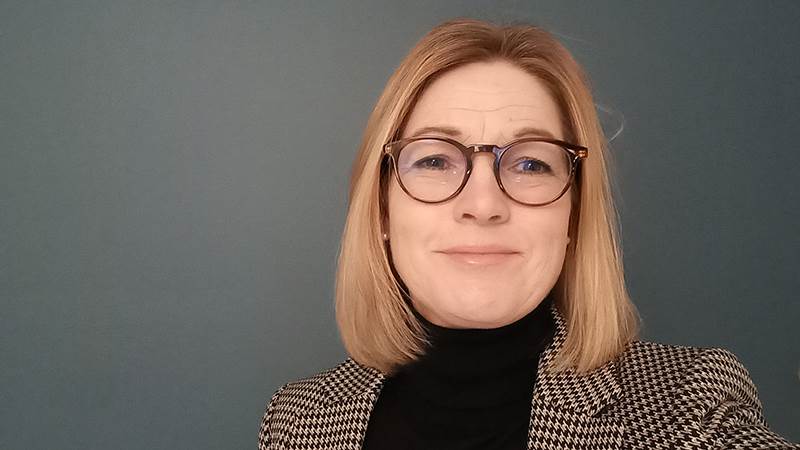 Porträttbild på Irene Brati Lundmark