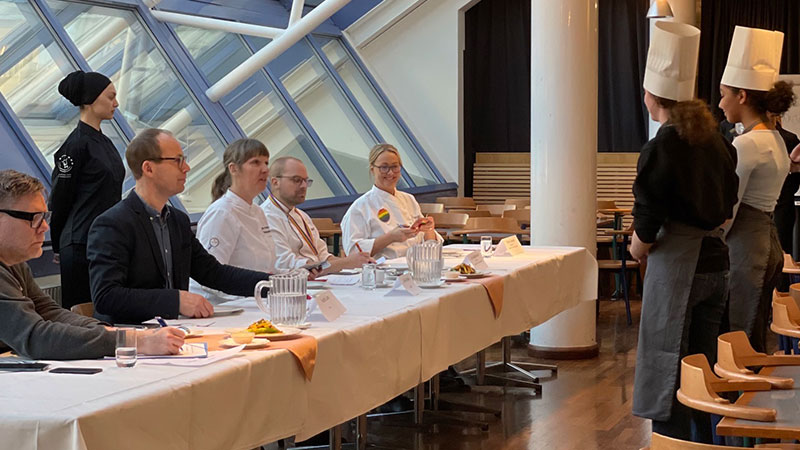 Juryn i matlagningstävlingen Kockduellen