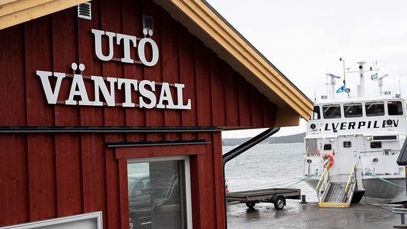 Den nya väntsalen vid Årsta brygga står klar Den nya väntsalen vid Årsta brygga