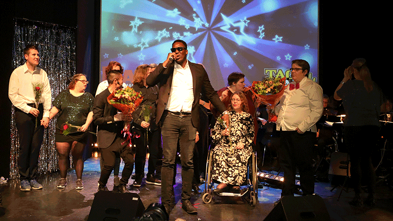 Erik Emerson Ndure vann med en egenskriven raplåt. Foto: Olof Holdar