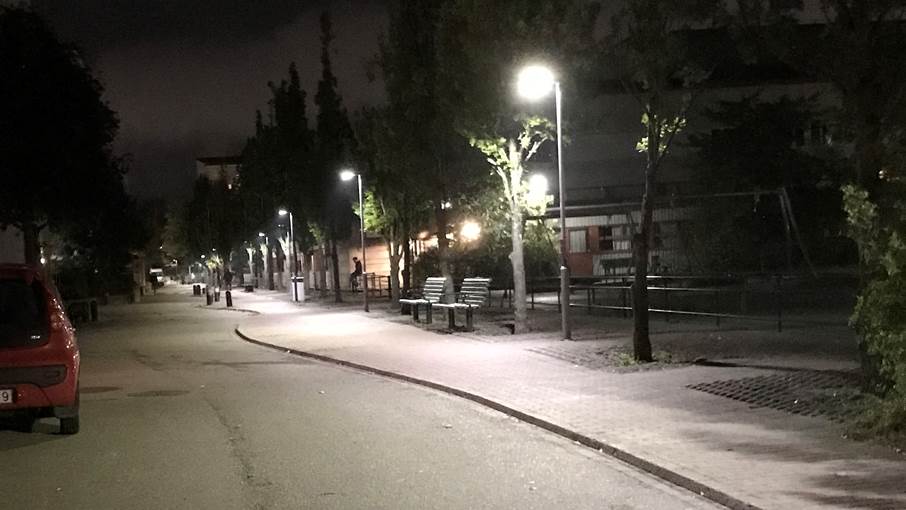 Förbättrad belysning efter gångstråk i Brandbergen Belysning lyser upp gångstråk i Brandbergen
