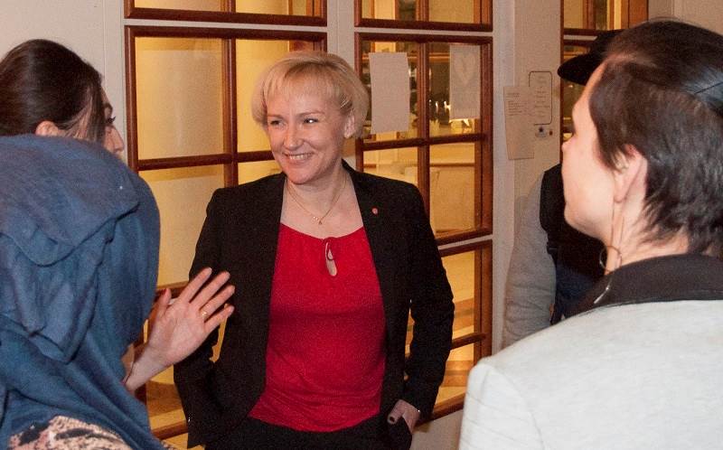 Helene Hellmark Knutsson, minister för högre utbildning och forskning