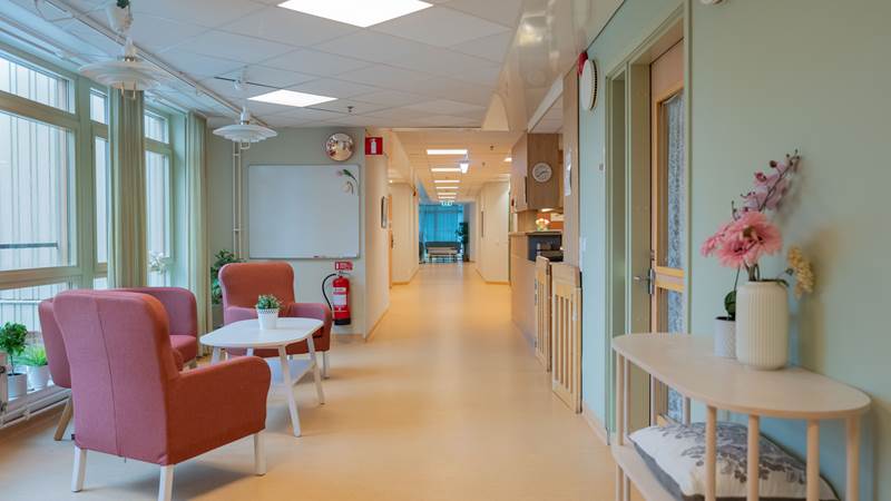 Korridor Ros-Anders Korridor på Ros-Anders särskilda boende för äldre