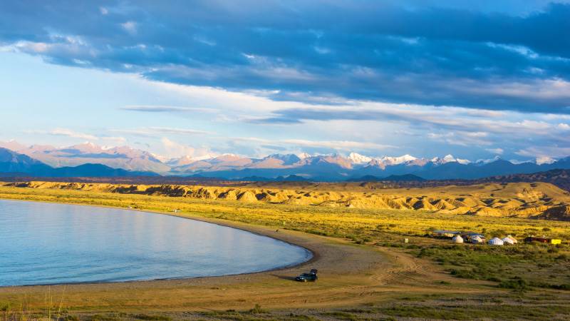 Tillsammans tog sig vårens deltagare i Vi reser smart-utmaningen hela 5482,79 km vilket motsvarar slutdestinationen sjön Issyk Kul i Kirgizistan i Centralasien Sjön Issyk Kul i Kirgizistan i Centralasien