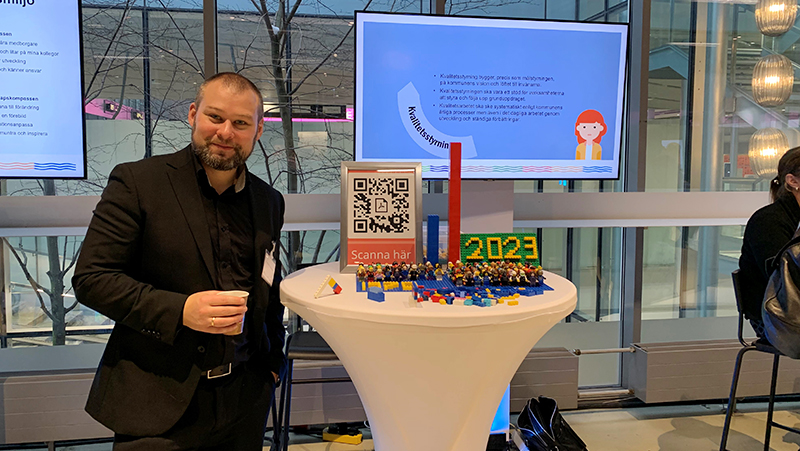 Hos Christoffer Andreasson, ekonomienheten, kunde man bygga lego.