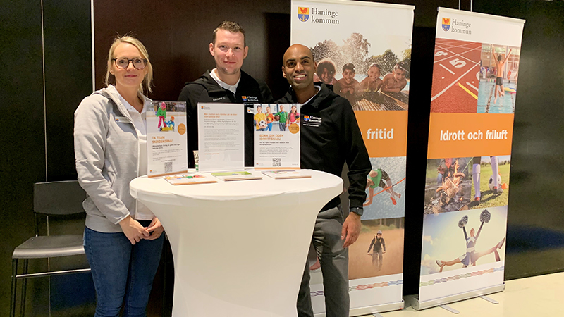 Hos KOF kunde du testa frisbeegolf.