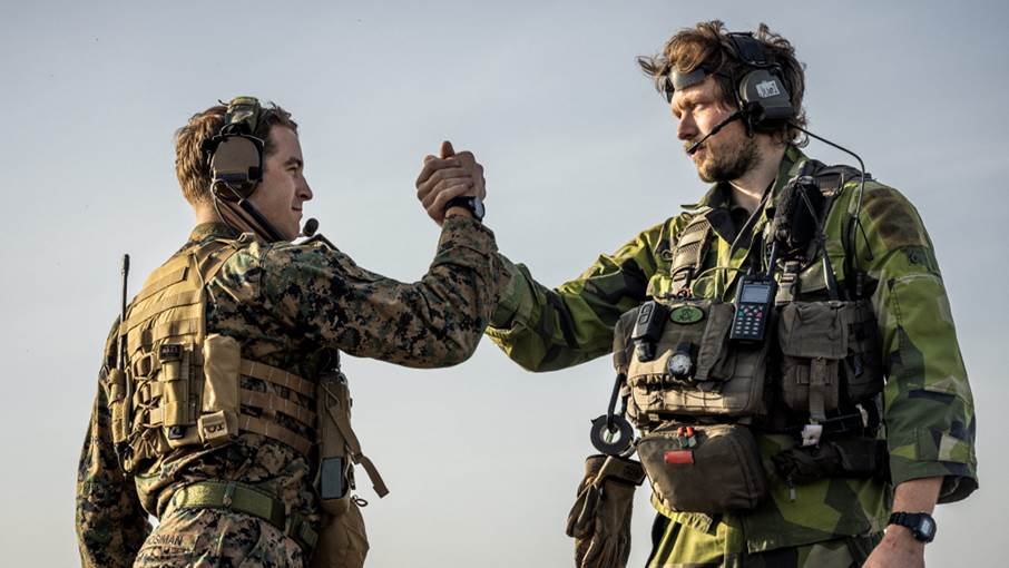 Soldater övar under 2023 års upplaga av Archipelago Endeavor