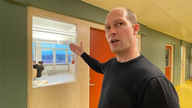 Jesper Samuelsson, rektor på Ribbyskolan är stolt över skolans trygghetsarbete Jesper Samuelsson, rektor Ribbyskolan