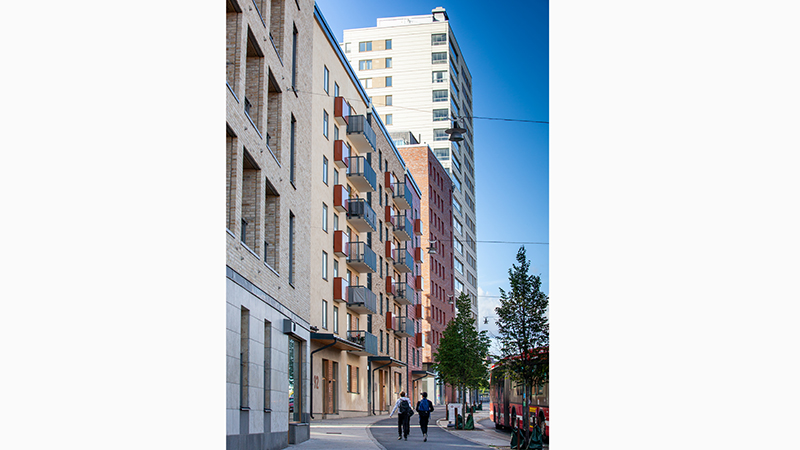 Gatuvy över Nynäsvägen 84-98 i Handen