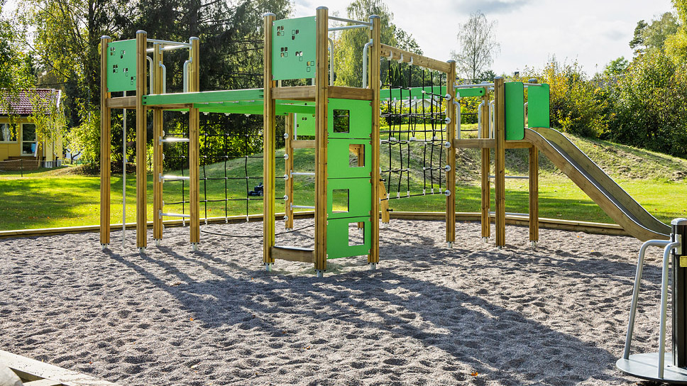 Grön klätterställning