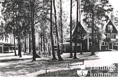 Vykort över Vendelsö Folkets park från 1945.