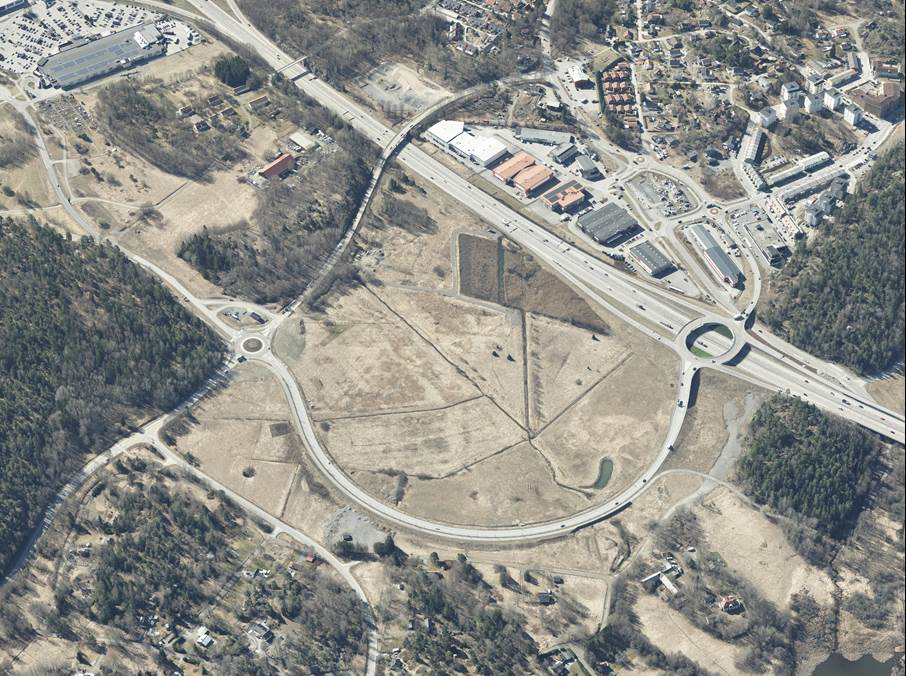 Norrby gärde. Vy över området, mot väster. Norrby gärde. Vy över området, mot väster.