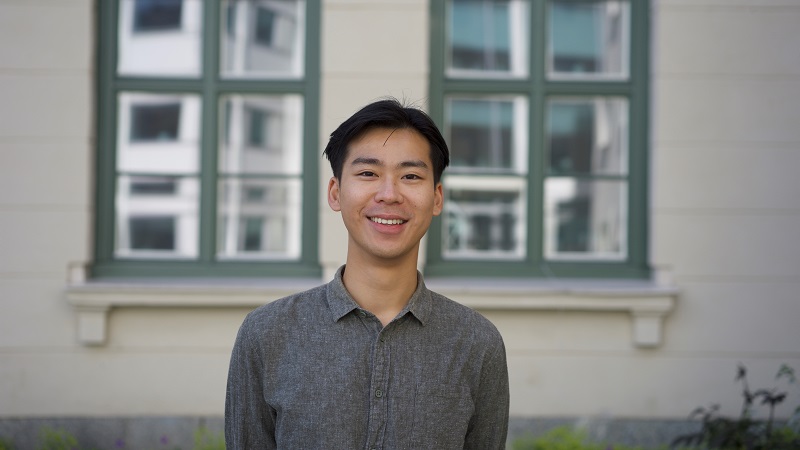 Porträtt av Yinan Zhang.