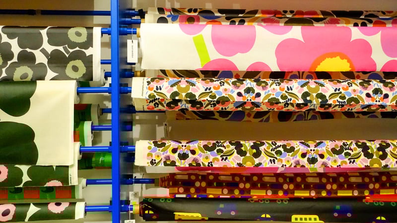 Marimekkokankaaita rullalla