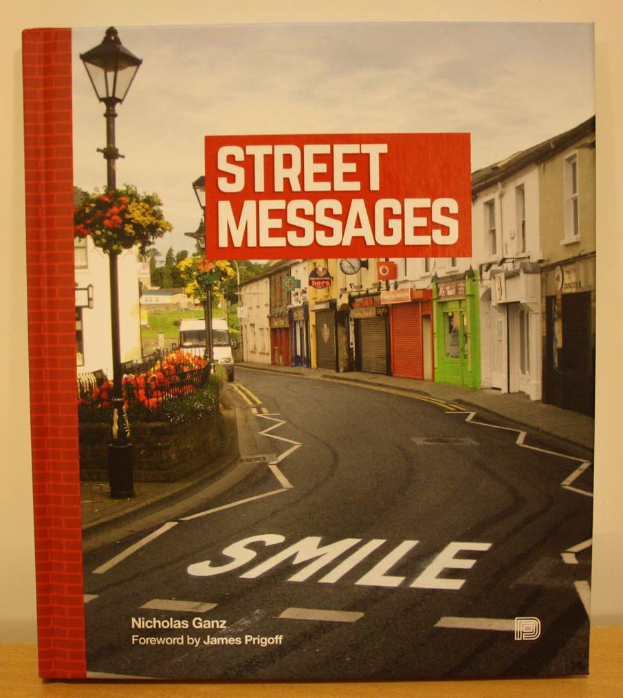 15. Nicholas Ganz – Street Messages, bok, närvaro/värvarvinst