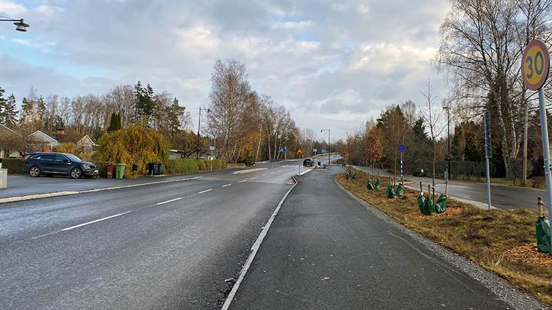 Kolartorps allé. Gång- och cykelbana