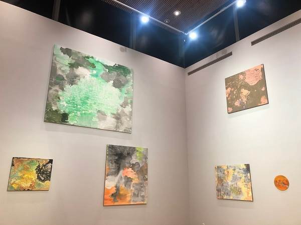 Berättelser på Haninge konsthall. Utställning på Haninge konsthall.